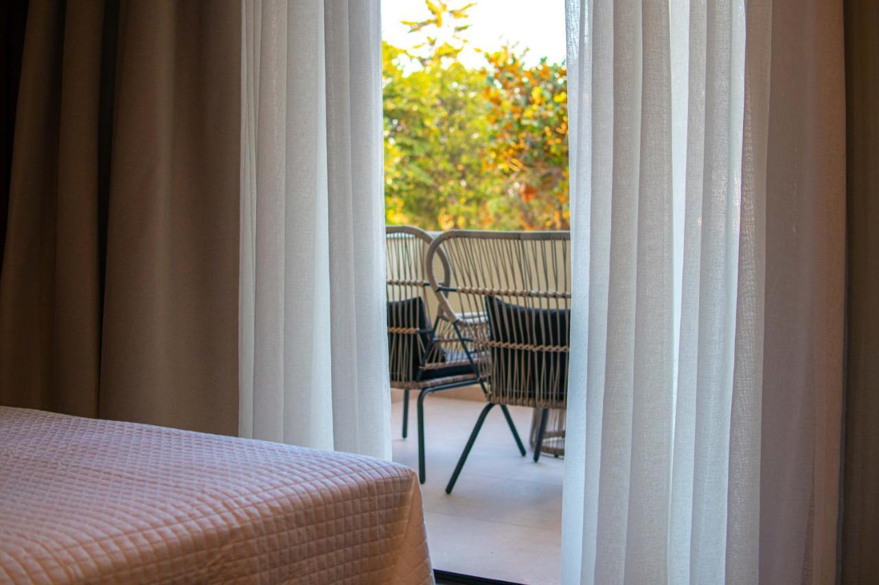Rigas Supreme Hospitality Aparthotel Afytos Esterno foto
