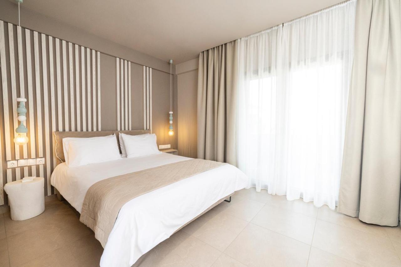 Rigas Supreme Hospitality Aparthotel Afytos Esterno foto